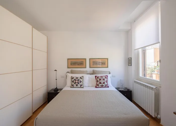 Valeria Terrace - Monti, * Rome